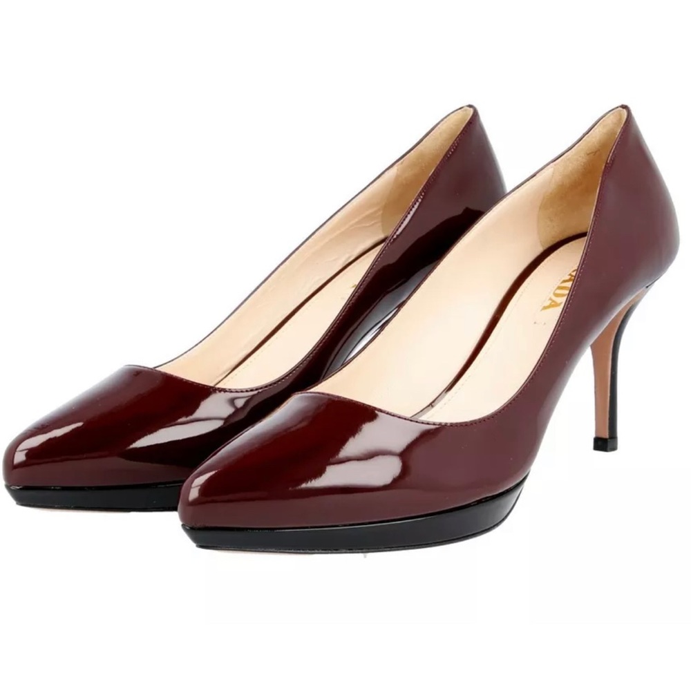 LUXURY PRADA PUMPS SHOES 
RED BLACK LEATHER NEW US 10.5 EU
40,5 41